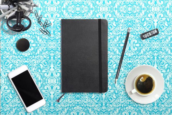 速写簿和工作场景样机 Sketchbook &amp; Workplace Mockups