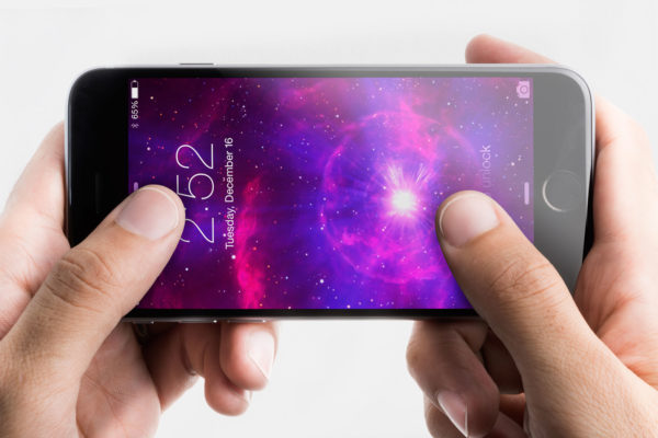游戏UI界面设计效果图iPhone 6手机演示样机模板 Iphone 6 Spacegray PSD Mockup 06