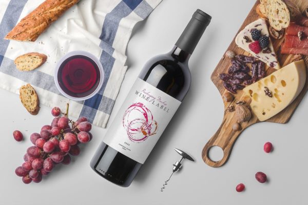 葡萄酒酒瓶样机模板v3 Wine Bottles Mockup Vol. 3