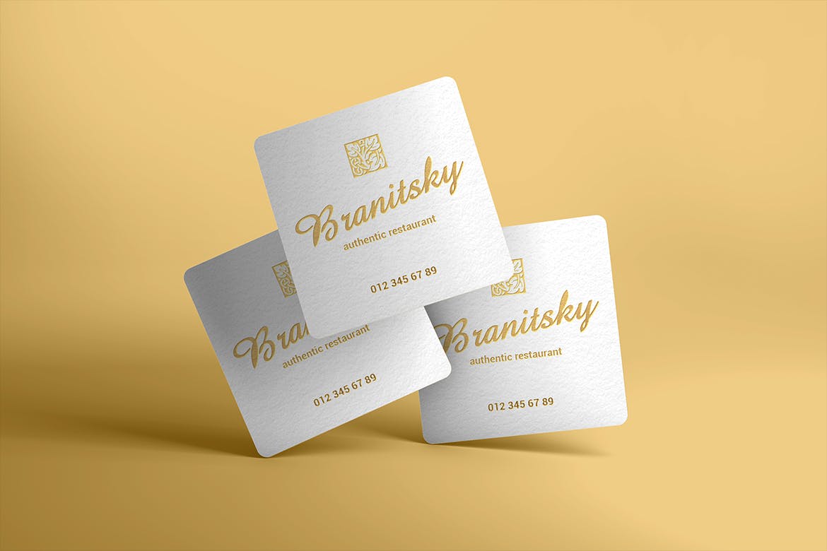 圆角方形名片设计图素材库精选 Square Business Card With Rounded Corners Mockups插图(2)