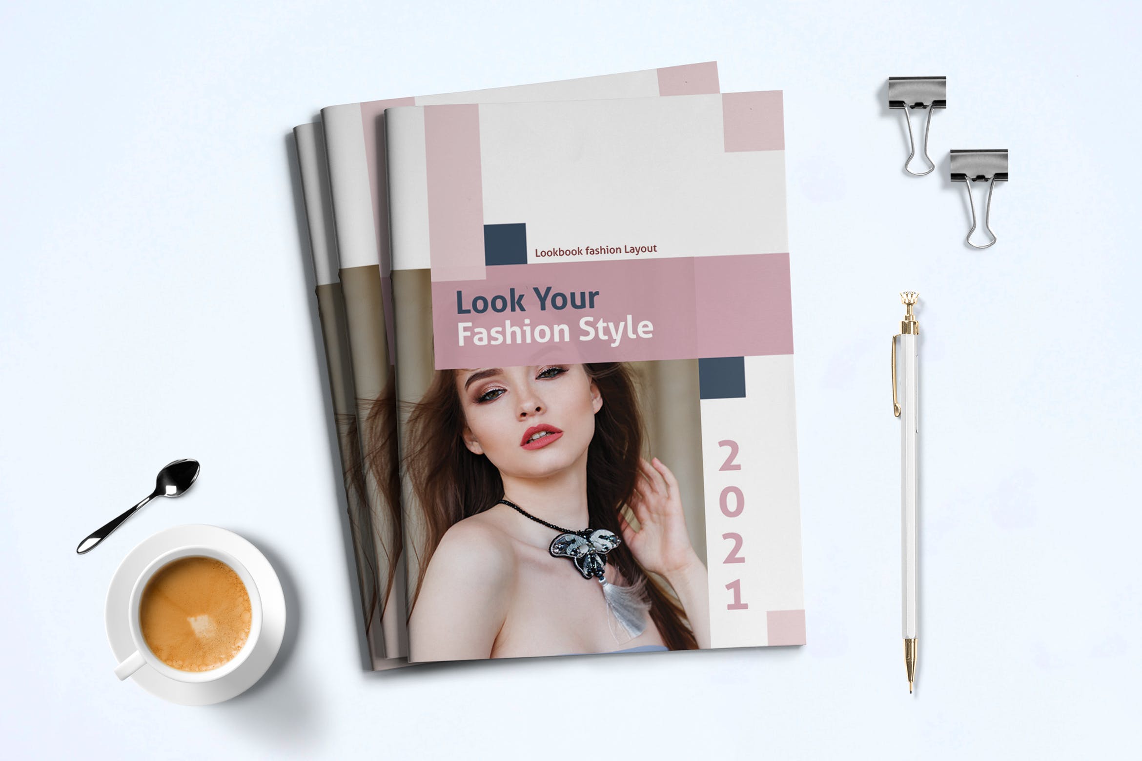女性时尚服饰产品画册素材库精选Lookbook设计模板 Fashion Lookbook Template插图