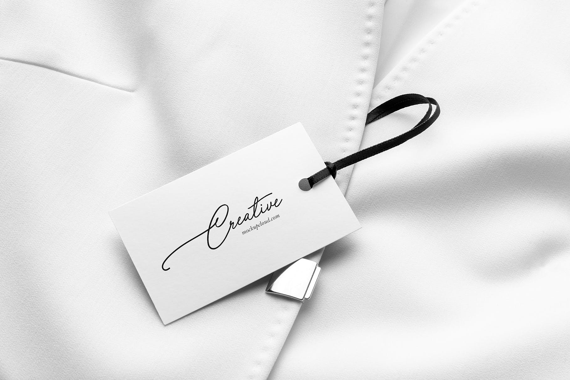 Styline系列服装标签&吊牌VI设计素材库精选模板v2 Styline – Apparel Labels and Tags Mockups Vol 2插图(1)