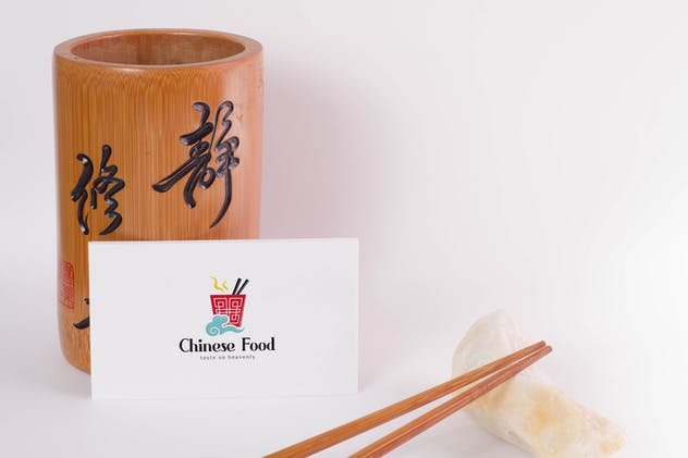 亚洲美食菜单版式设计效果图样机素材库精选 Asian Food Mock Up插图(1)