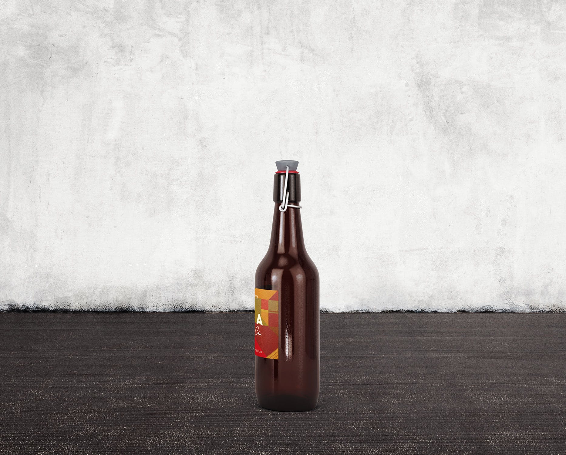 6个啤酒/咖啡/牛奶瓶外观设计素材库精选v2 6 Beer Coffee Milk Bottles Mockups 2插图(6)