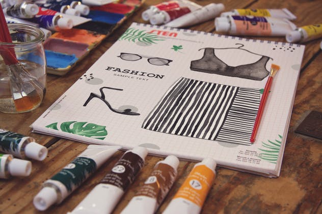 画室创作场景网格笔记本样机模板v2 Grid Paper Notebook View插图(1)