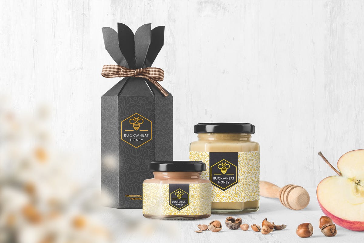 蜂蜜玻璃罐及外包装盒设计样机模板 Honey Jar Packaging Mockups插图