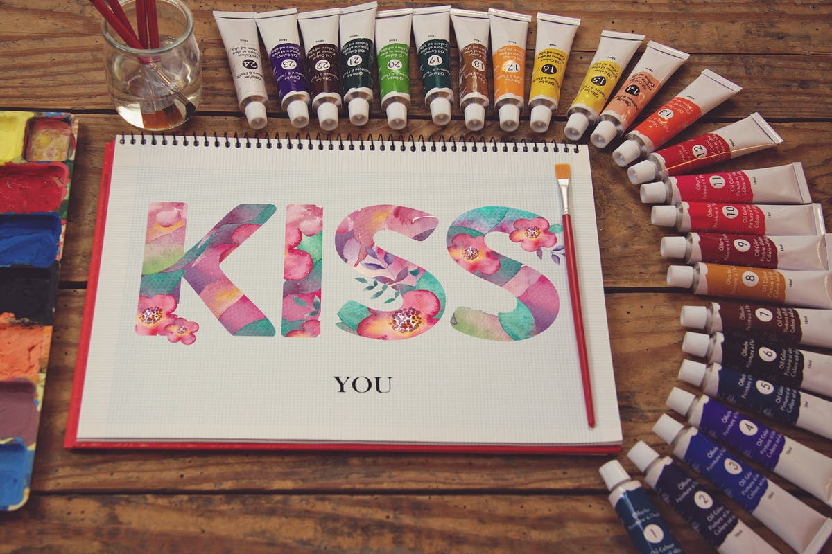 画室创作场景网格笔记本样机模板v6 Graph Paper Notebook Paint Scene插图