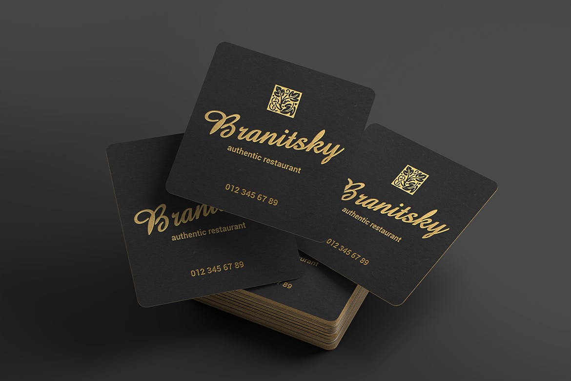 圆角方形名片设计图素材库精选 Square Business Card With Rounded Corners Mockups插图(4)