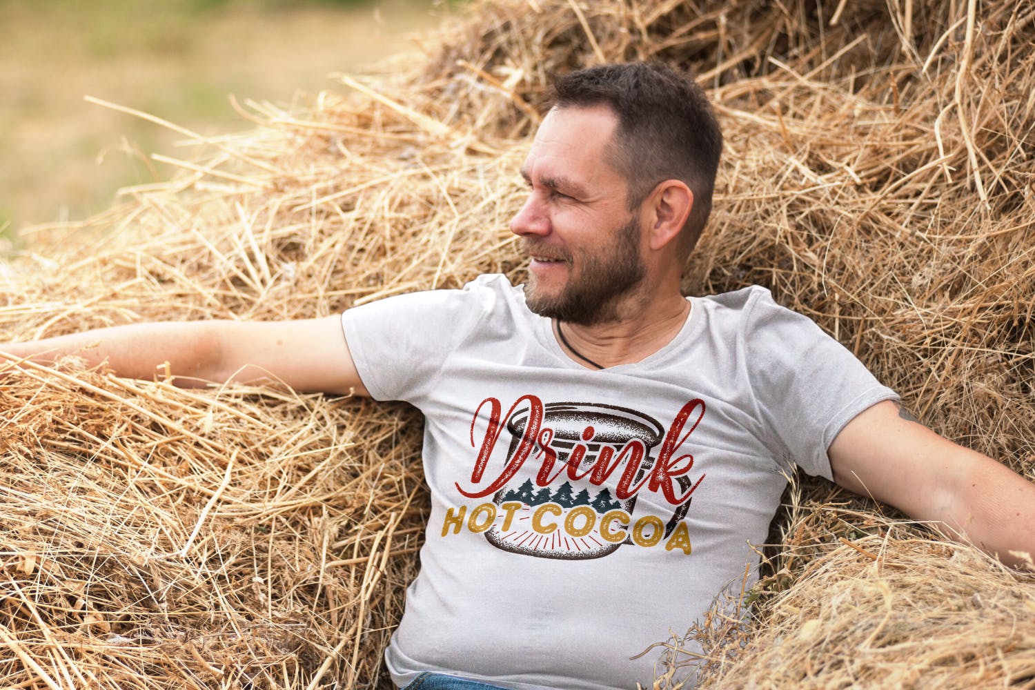 热可可饮料矢量插画圣诞节主题T恤印花设计模板 Drink Hot Cocoa Christmas Vector T-Shirt SVG, Tee插图(1)