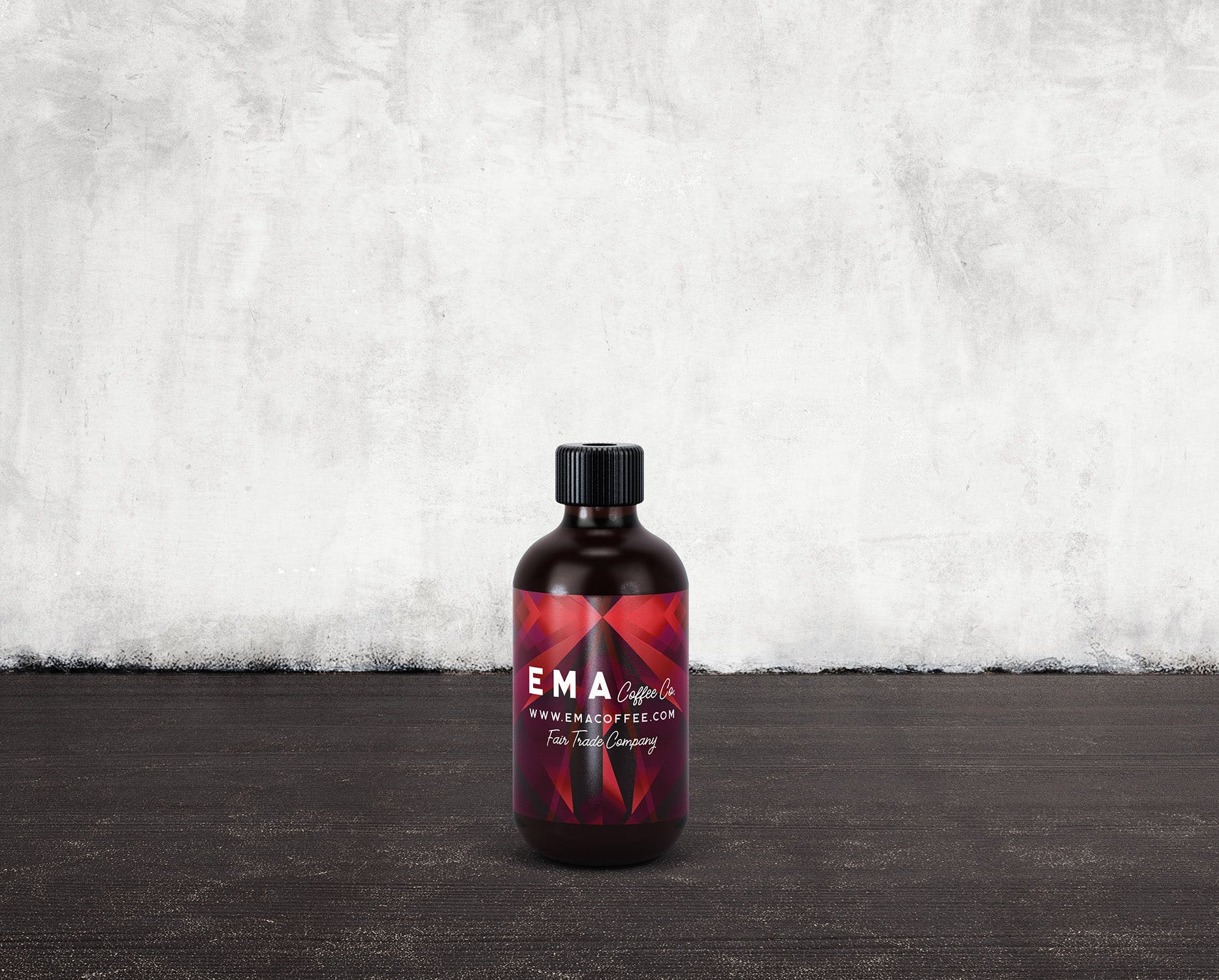 6个啤酒/咖啡/牛奶瓶外观设计素材库精选v3 6 Beer Coffee Milk Bottles Mockups 3插图(2)