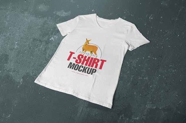 6款潮流V领T恤印花设计样机模板 6 Trendy V-Neck T-Shirt Mockups插图(4)