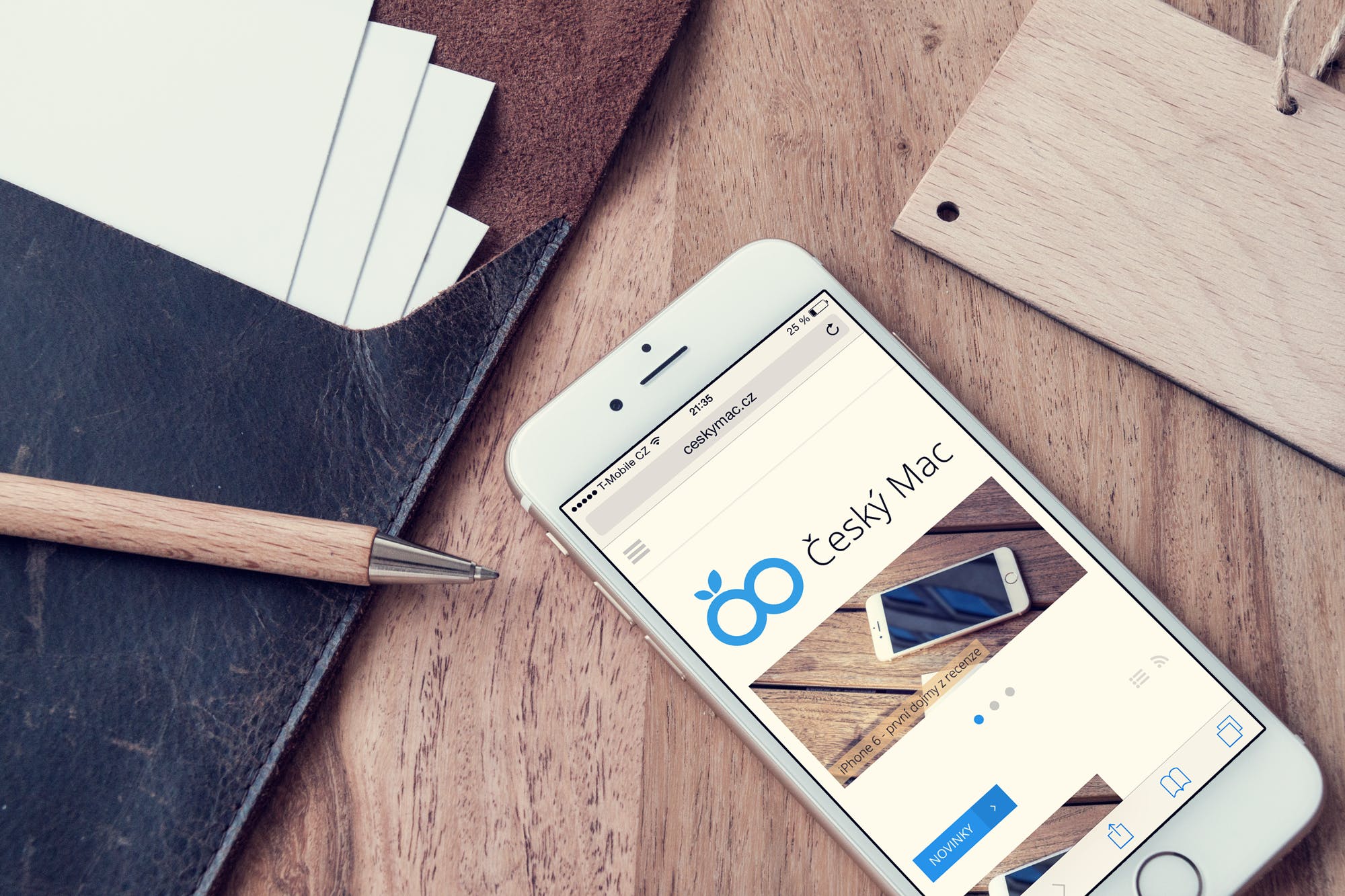 实景背景实体按键款iPhone手机屏幕预览素材库精选样机 Phone 6 – Photorealistic Mock-Up插图(5)