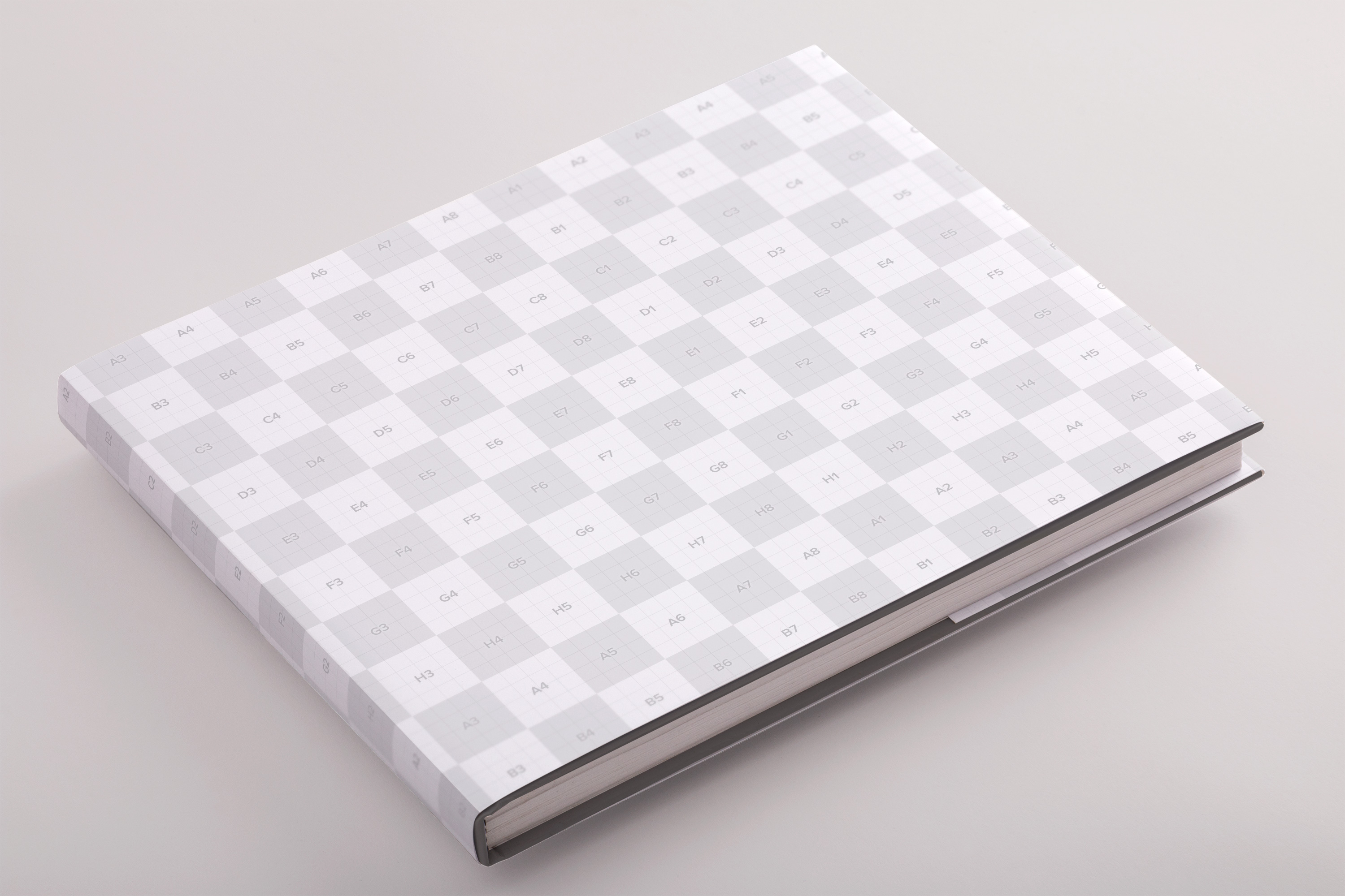 精装图书/画册封面设计图预览样机PSD模板02 Hardcover Standard Landscape Book PSD Mockup 02插图(1)