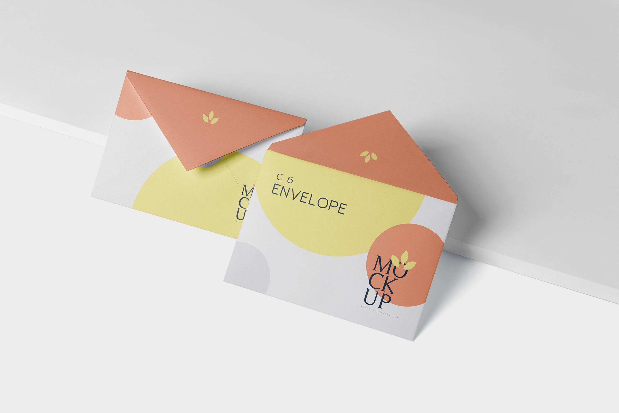 C6规格企业信封设计效果图素材库精选 Envelope C6 Mock-Up Set插图