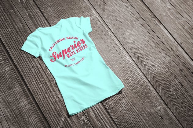 女士圆领印花T恤样机模板 Crew Neck T-shirt Mock-up Female Version插图(2)