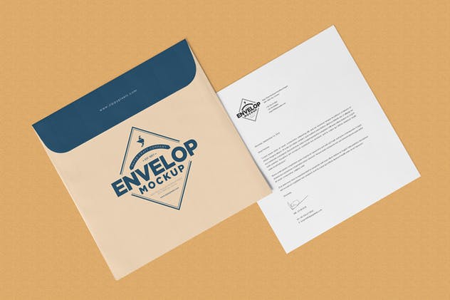 独特个性方形企业信封样机 Unique Square Shaped Envelope Mockups插图(9)