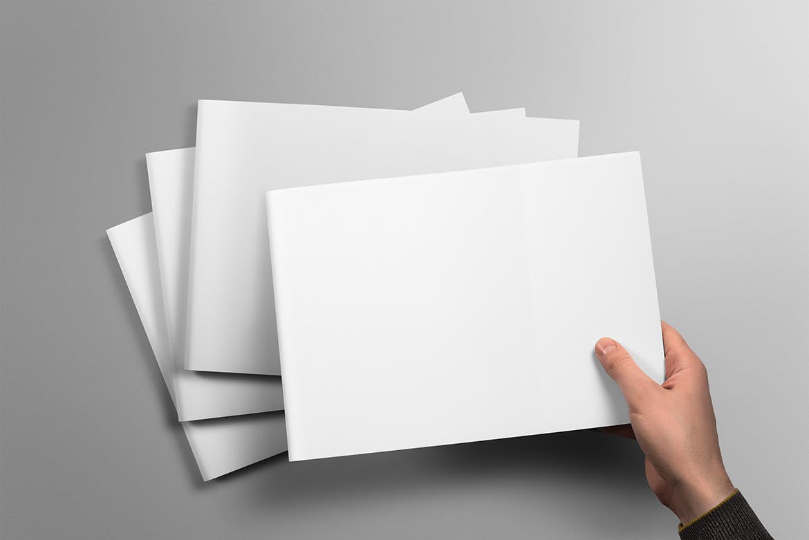 横版设计风格企业宣传册/企业画册内页版式设计样机素材库精选 Landscape Brochure Mockup插图(6)