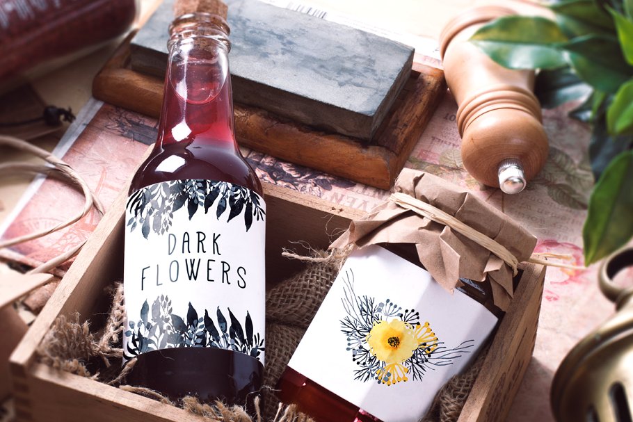 黑色格调水彩花卉图案 Dark Watercolour Flowers插图(3)