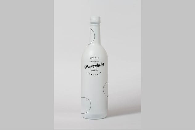 白色铝制饮料瓶外观设计效果图素材库精选 Porcelain Bottle Mock Up插图(1)