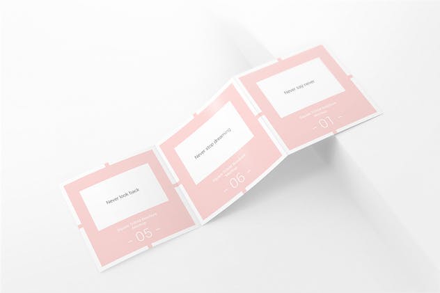 方形三折页宣传册/请帖样机模板 Square Trifold Brochure Mockups插图(5)
