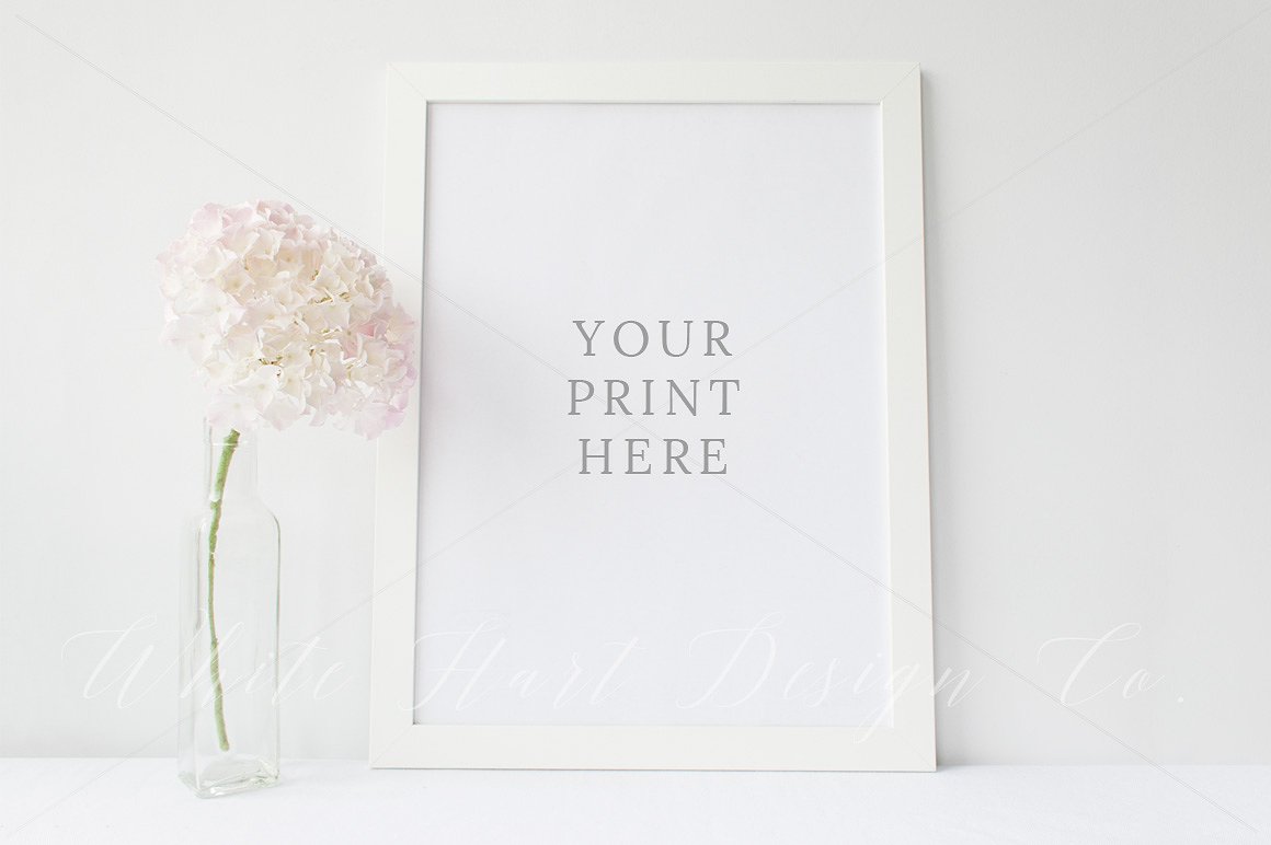 简约绣球花相框Mock up-psd/jpeg Hydrangea Frame Mock up – PSD/Jpeg插图