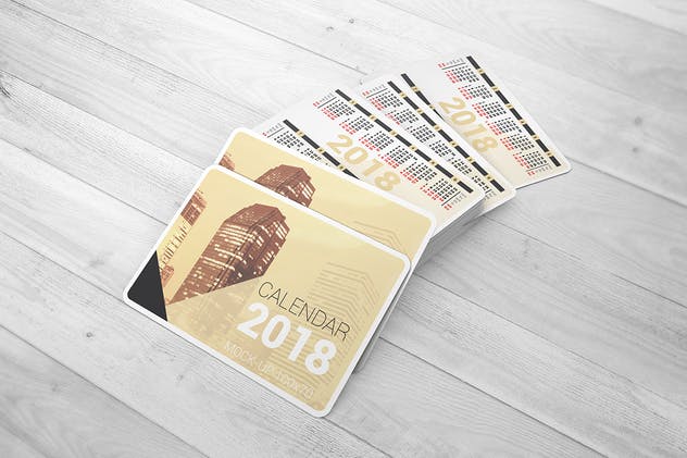 口袋便携式日历样机模板 Pocket Calendar Mock-Up插图(2)