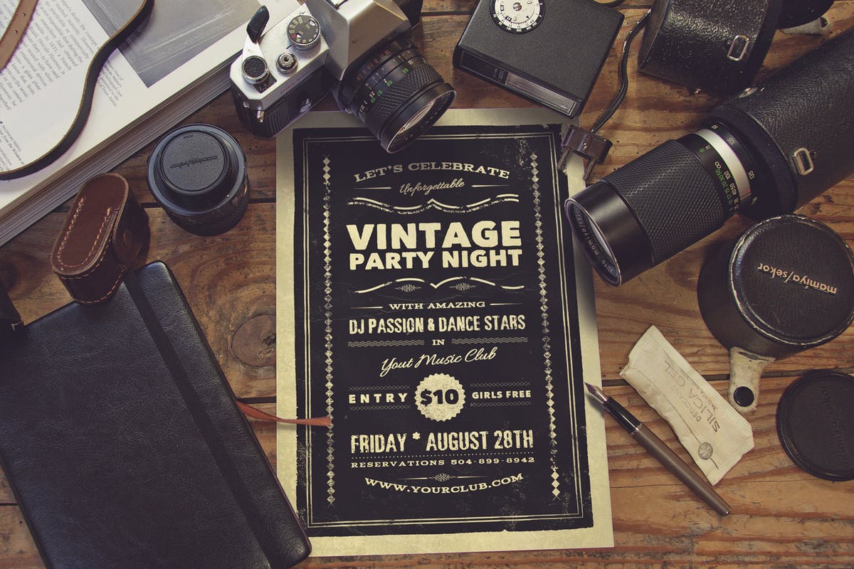 复古摄影工作室场景样机模板 Vintage Photography Studio Scene插图