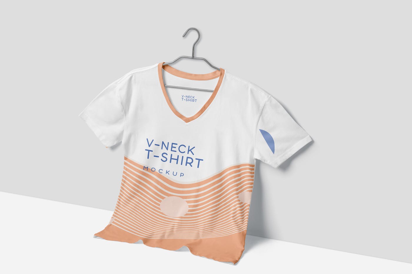 多视角V领T恤印花设计展示样机模板 5 Trendy V-Neck T-Shirt Mockups插图(4)