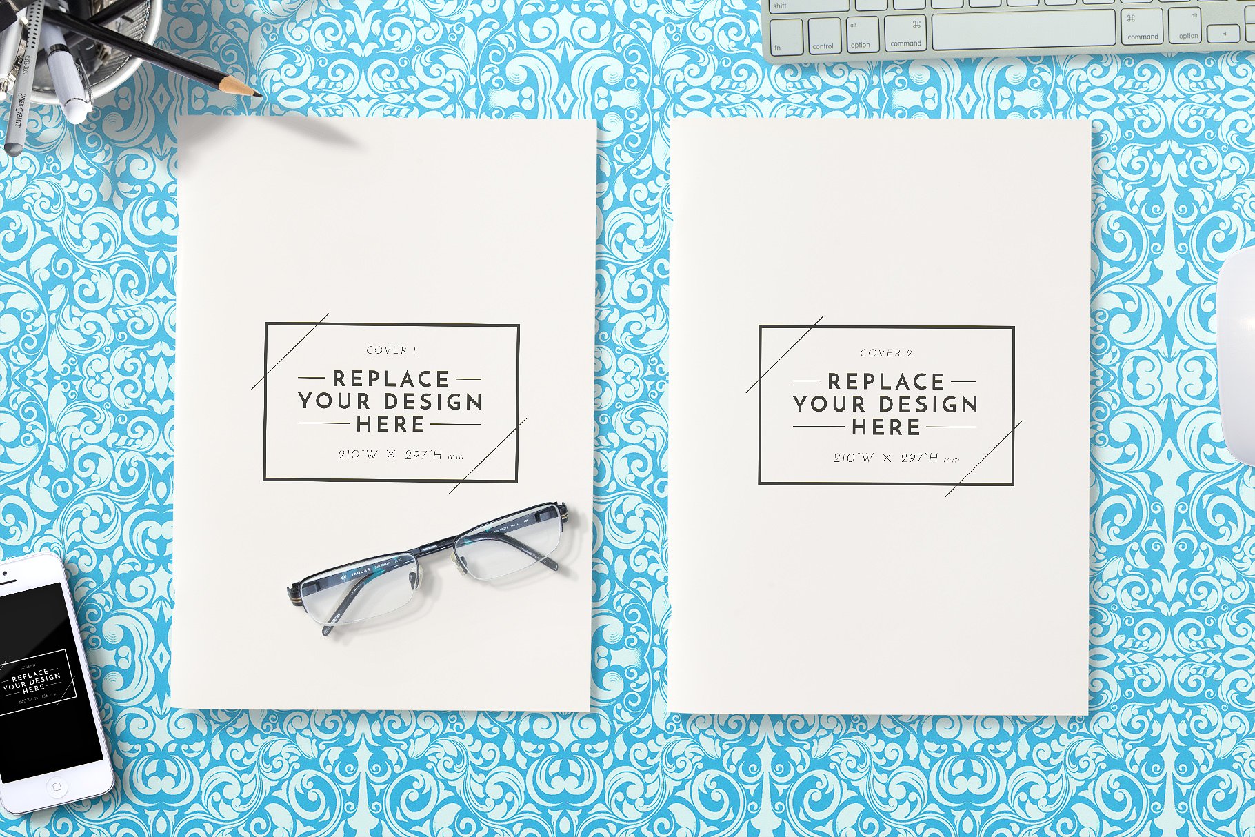 方形杂志、小册子、目录样机模板[2.45GB] Portrait Brochure Mockups插图(6)