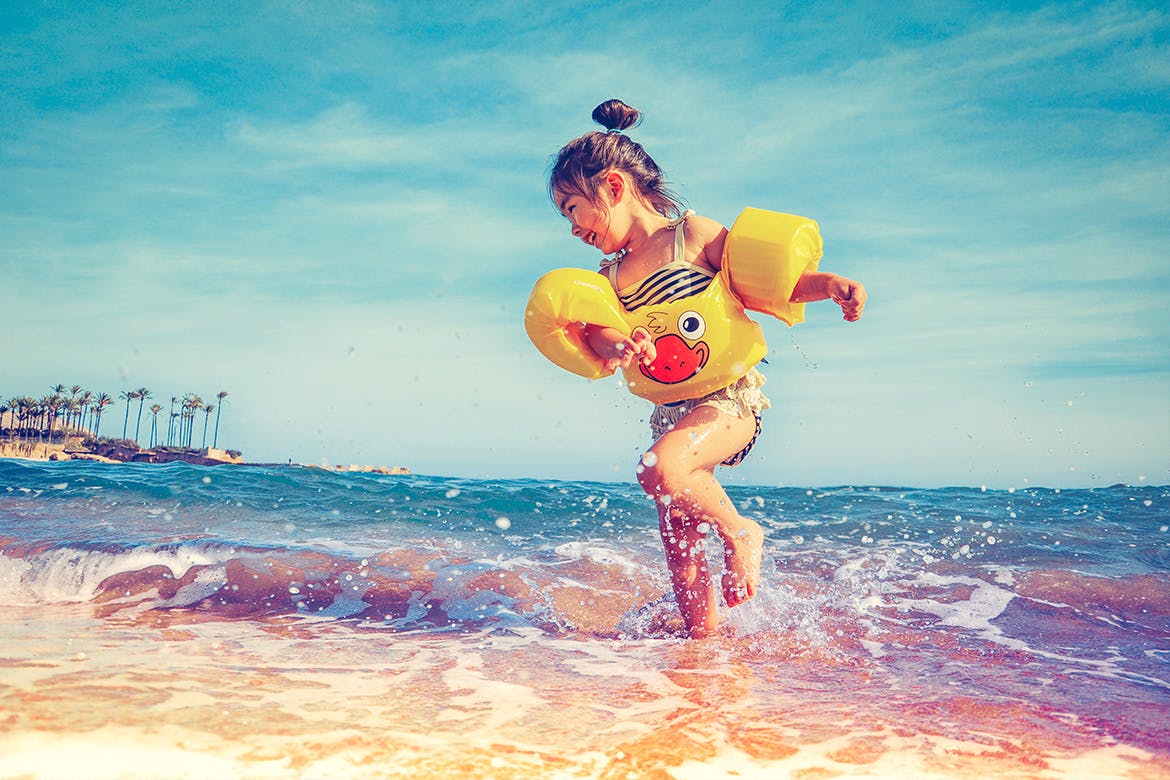 25款实用的梦幻漏光特效照片处理PS预设v1 Light Leaks Vol. 1 – 25 Photoshop Presets插图(3)