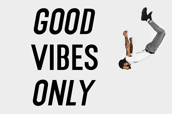 Retroyal Font插图3