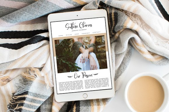 Magnolia Merchant Font Family插图4