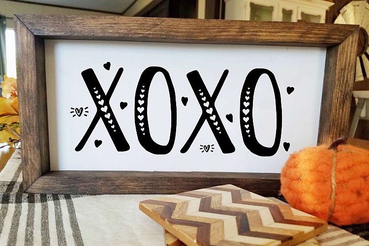 Hugs & KissesRegular Font插图2