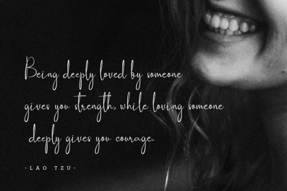 Socialitta Font插图4